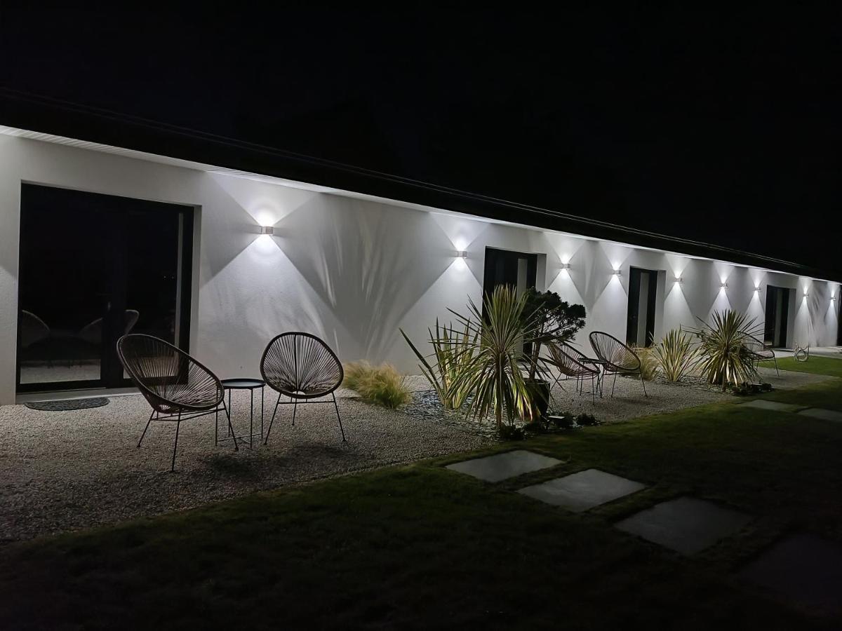 Maison Bailly Ducey-Les Cheris Exteriör bild