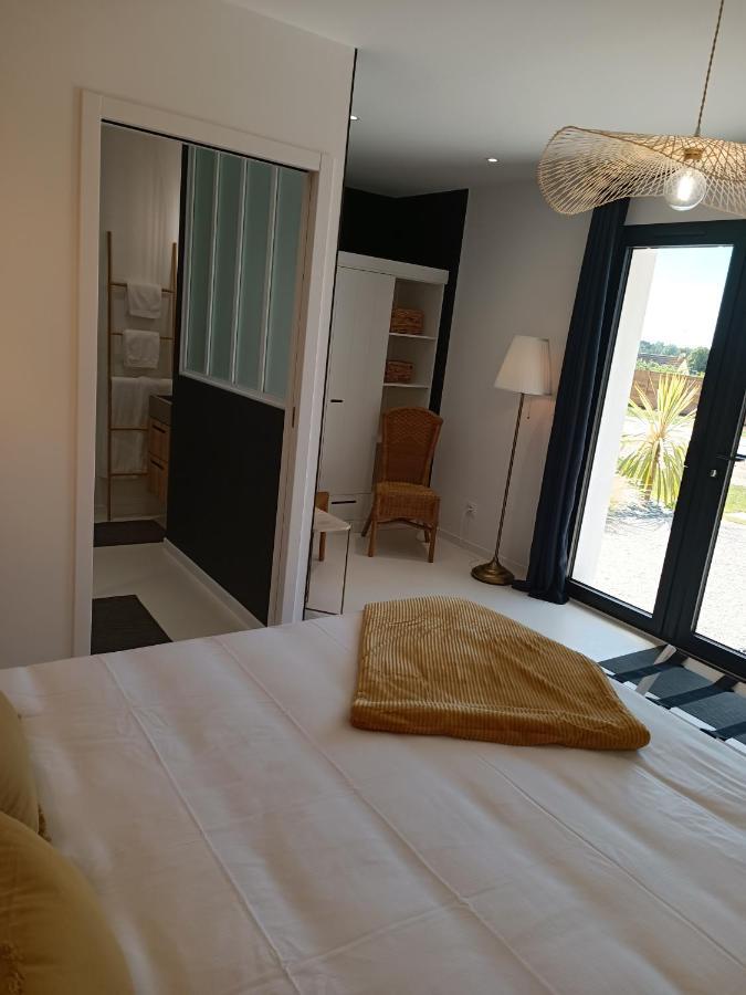 Maison Bailly Ducey-Les Cheris Exteriör bild